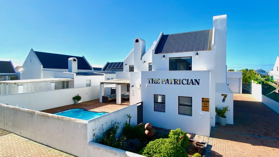 3 Bedroom Property for Sale in Dwarskersbos Western Cape